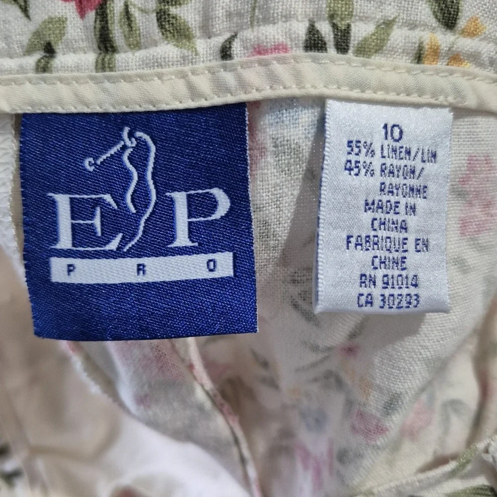 Vintage Shorts Womens 10 Cream Floral Linen‎ Blend High Rise Pleated Cottagecore